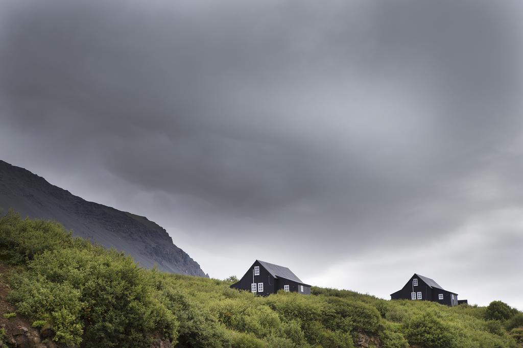 Black Timber House Borgarnes Bagian luar foto